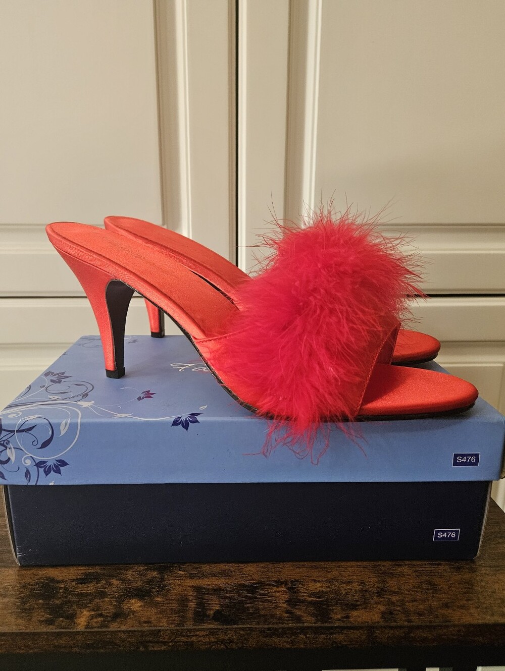 NIB Pleaser Fabulicious Amour 03 Red Satin Marabou Feather Stiletto Heels Party